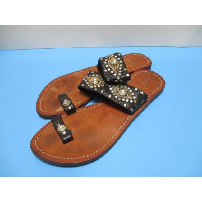 Mystique Boutique Brown Jeweled Toe Loop Flats Sandals Size Us