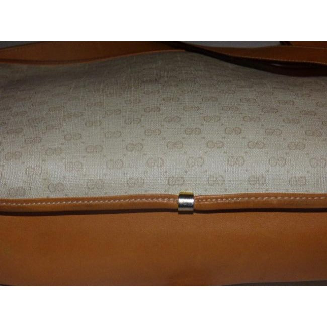 Gucci Vintage Camel Small G Logo Print On Ivory Camel Leather