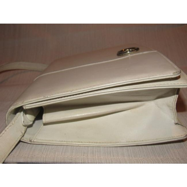 Gucci Vintage White With Chrome Accents Leather Shoulder Bag