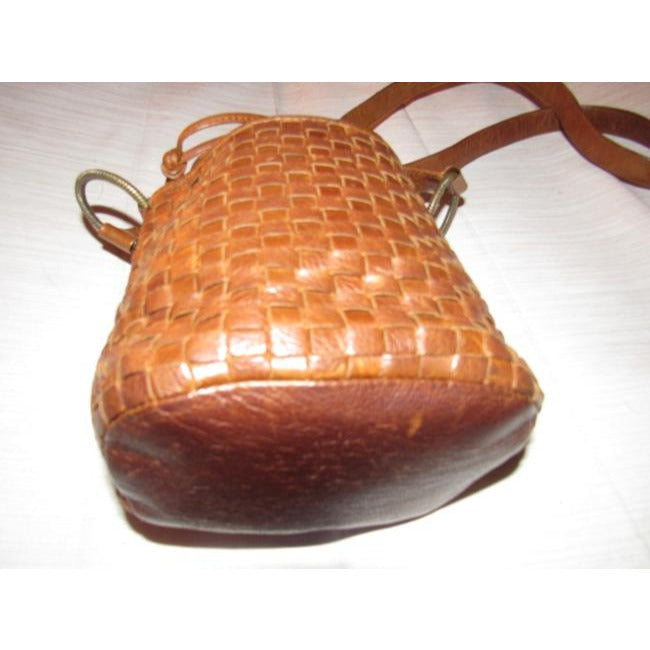Fendi Bucket Intrecciatowoven Style Chestnut Intrecciato Leather Woven And Smooth Satchel
