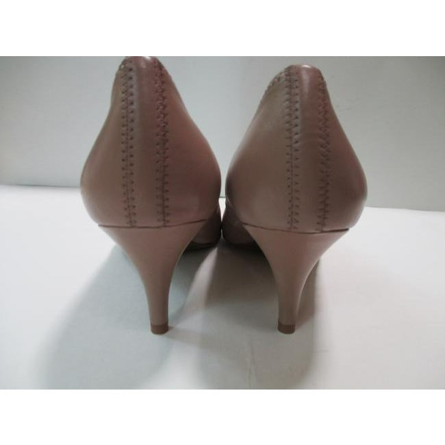 Tahari Tan Brett Taupe Soft Pointed Toe Heels Pumps Size Us