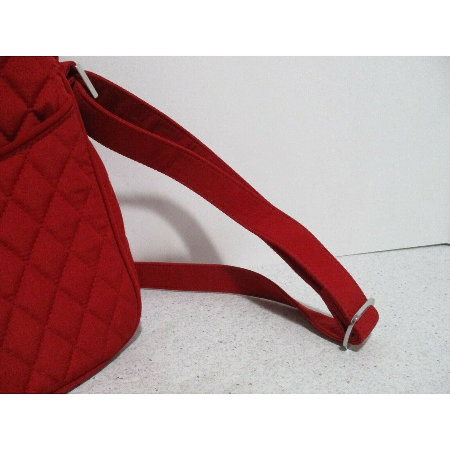 Stunning Vera Bradley Lipstick RED Quilted Fabric Crossbody Shoulder Bag