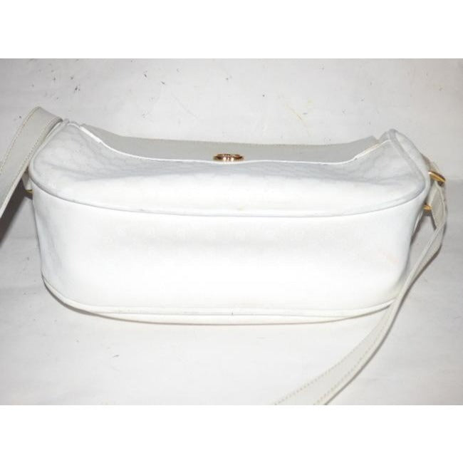 Gucci Webby Vintage Cross Body Crescent Shaped Purse White Micro Guccissima Leather And Coated Canvas