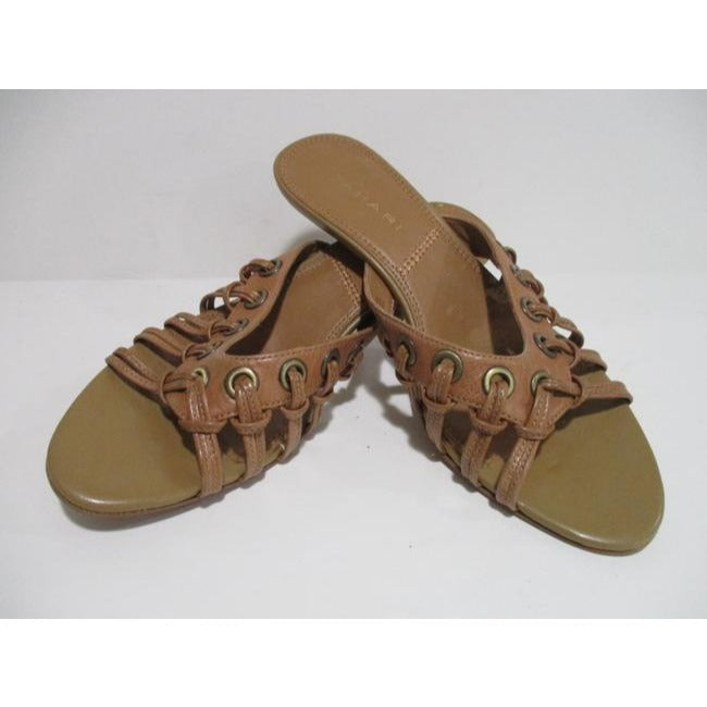 Tahari Tan Marais Chic Camel Open Toe Sandals With Brass Grommets Mulesslides Size Us