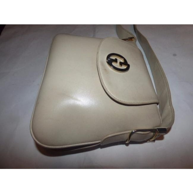 Gucci Cream Leather Gold GG Shoulder Bag