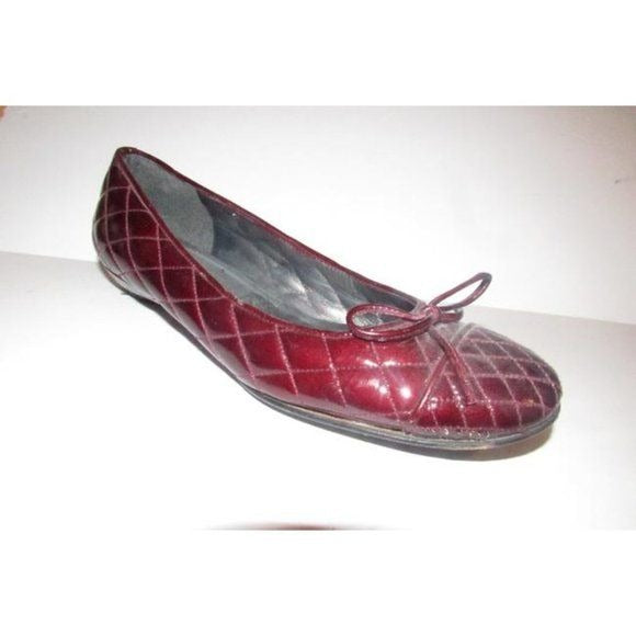 Stuart Weitzman Burgundy Quilted Leather Flats