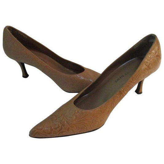 Newport News Vintage Tan Caramel Embossed Pointed Pumps Size Us