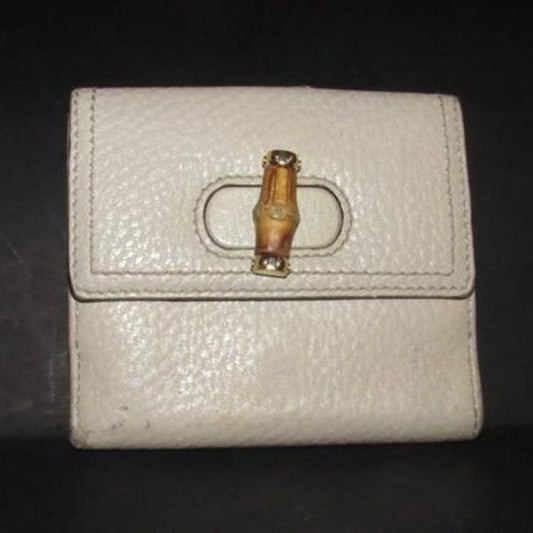 Vintage Gucci Ivory Pebbled Bi-fold Bamboo Accent