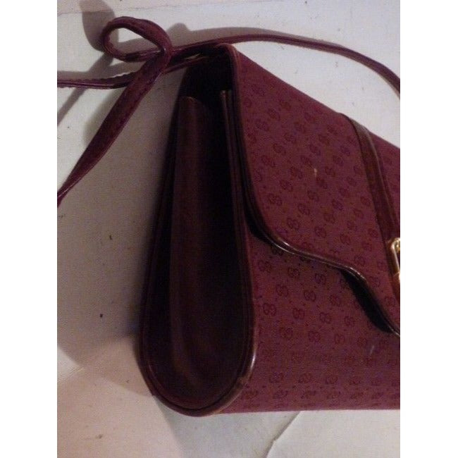 Gucci Vintage Pursesdesigner Purses Burgundy With Small G Logo Print Canvasleather And Shoulder Bag