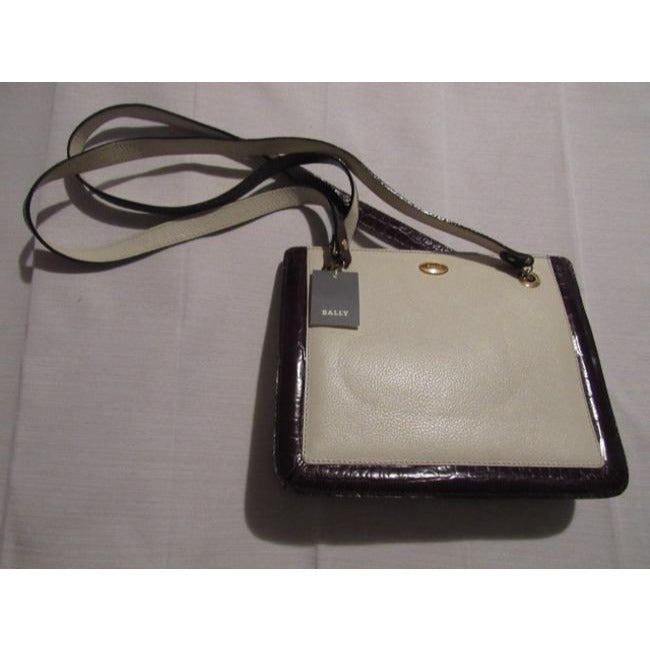 Bally Vintage Pursesdesigner Purses Ivory Textured Leather With Brown Crocodile Embossed Trim Should