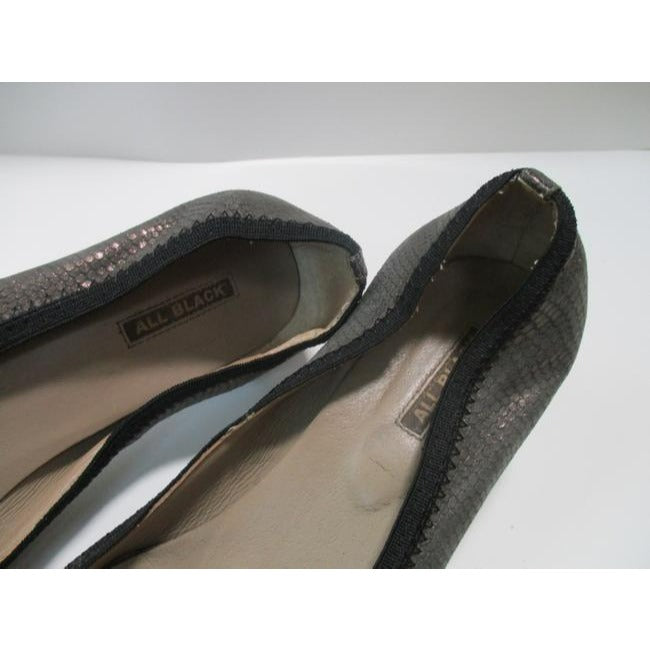 All Black Gray Iridescent Lizard Skin Pattern Rounded Pointed Toe Pumps Size Eu