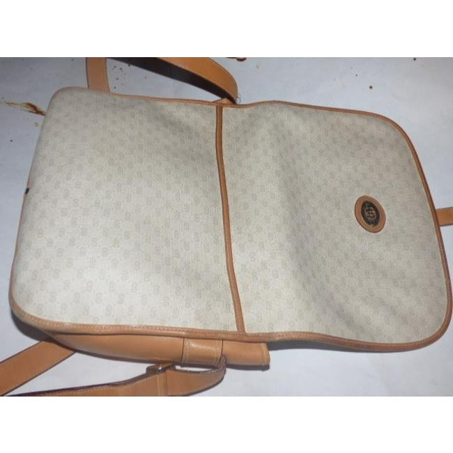 Gucci Vintage Camel Small G Logo Print On Ivory Camel Leather