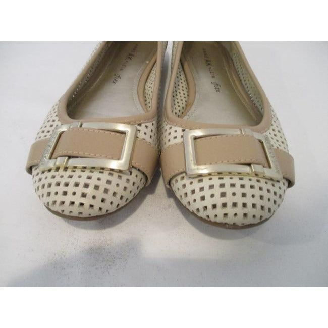 Ak Anne Klein Taupe Tan Beige Cream Perferated Flats Size Us