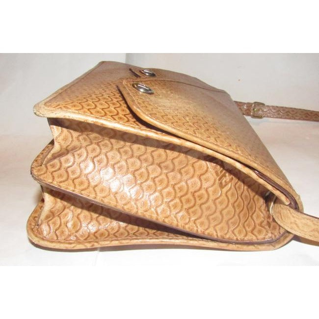 Fendi Clutch Early Sas Two Way Bodyshoulder Purse Camel Tooled Leather Embossed Or Cross Body Bag